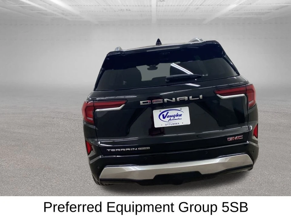 2026 GMC Terrain - Image 9 of 12