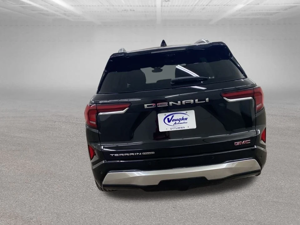 2026 GMC Terrain - Image 9 of 12