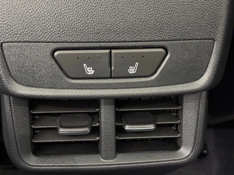2026 GMC Terrain - Image 7 of 12