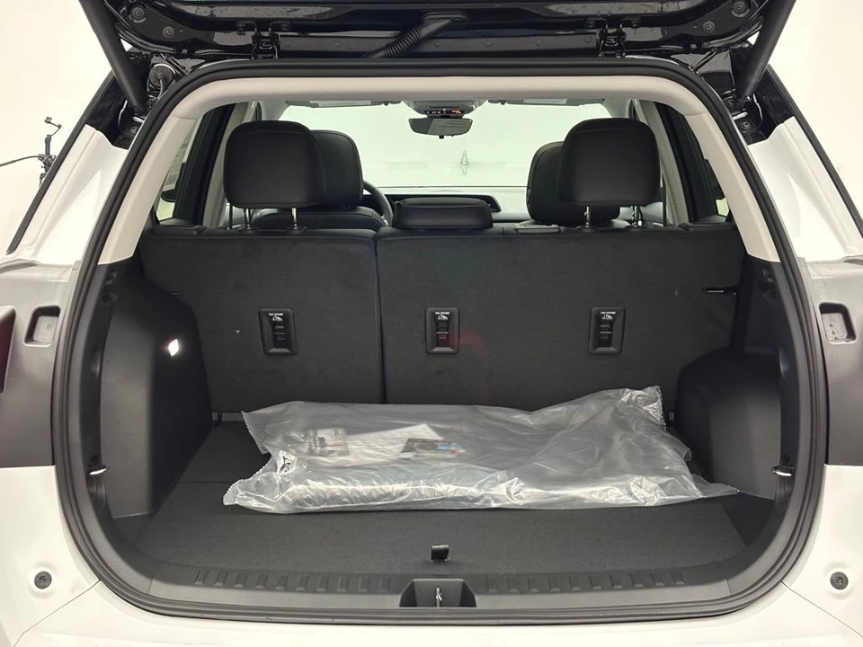 2026 GMC Terrain - Image 11 of 12