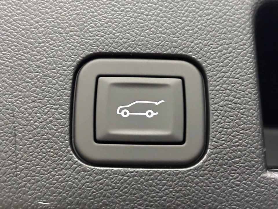 2026 GMC Terrain - Image 12 of 12