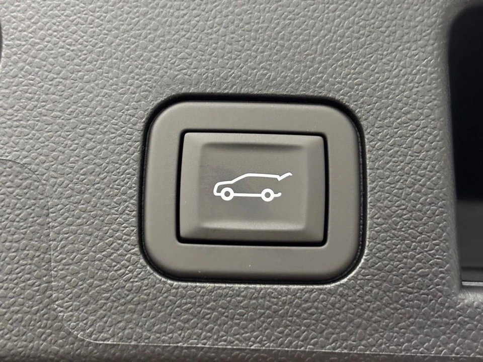 2026 GMC Terrain - Image 12 of 12