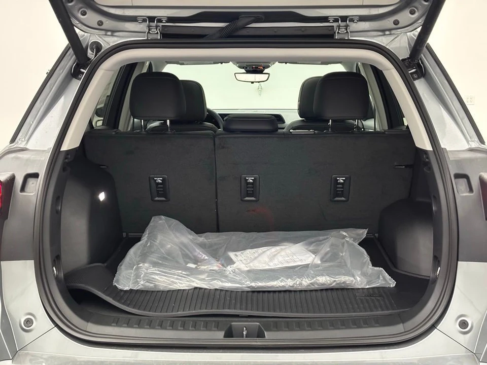 2026 GMC Terrain - Image 11 of 12