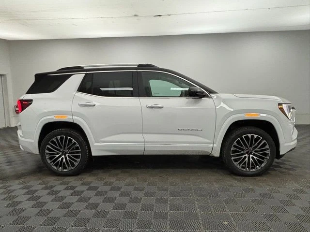 2026 GMC Terrain - Image 8 of 12