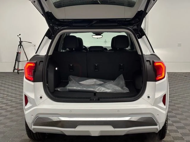 2026 GMC Terrain - Image 11 of 12
