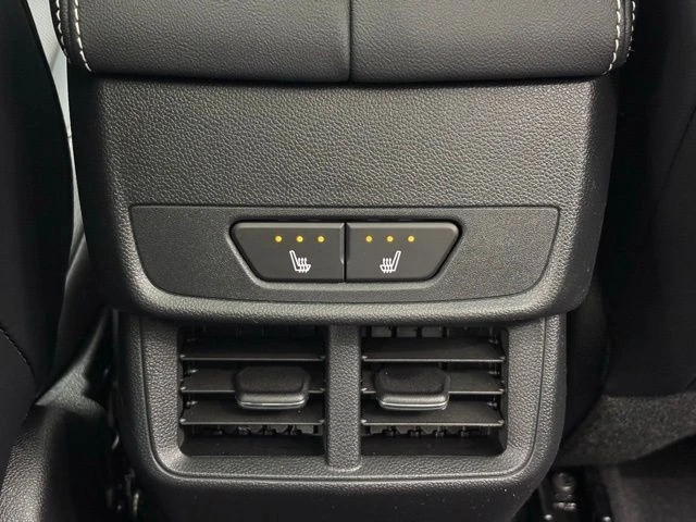 2026 GMC Terrain - Image 7 of 12