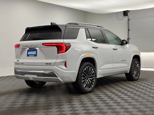 2026 GMC Terrain - Image 9 of 12