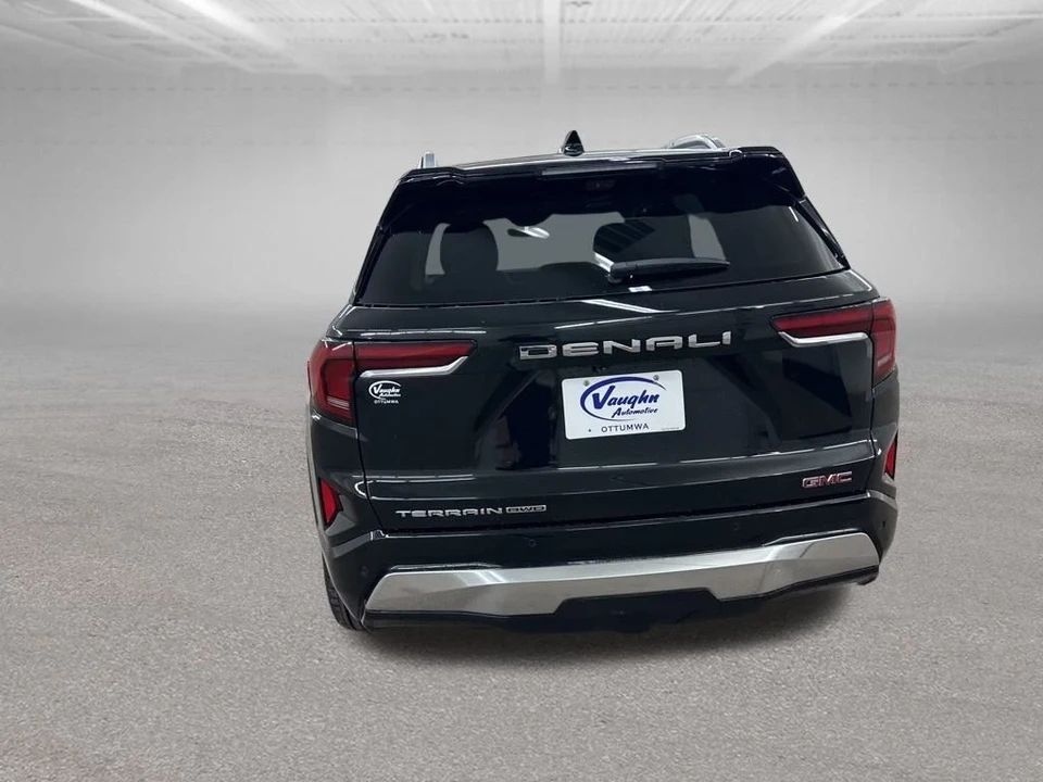 2026 GMC Terrain - Image 9 of 12