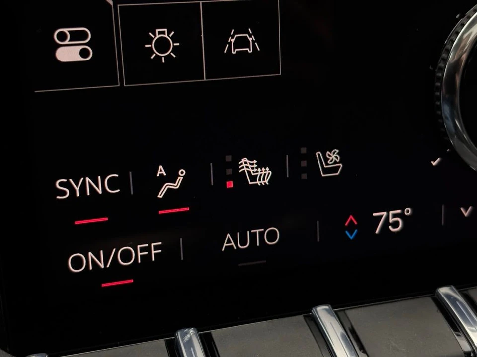 2026 GMC Terrain - Image 5 of 12