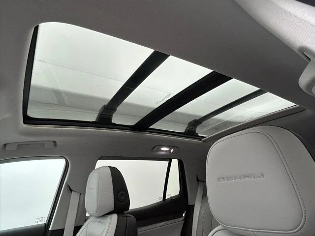 2026 GMC Terrain - Image 11 of 12