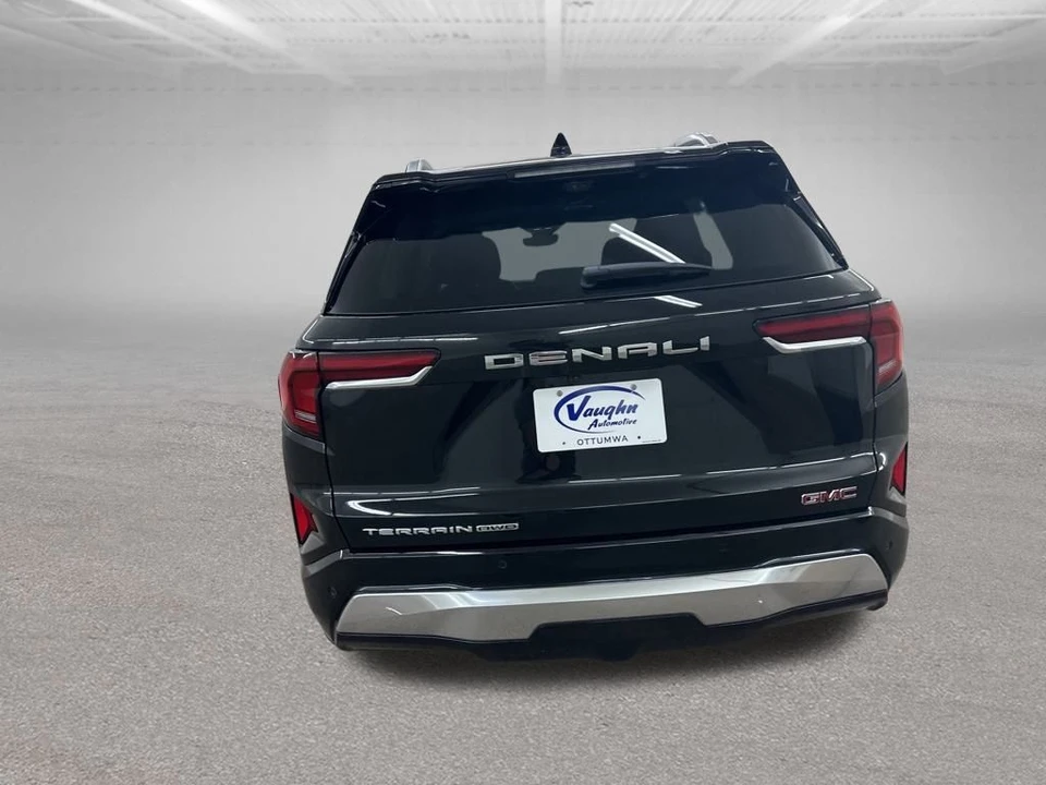 2026 GMC Terrain - Image 9 of 12