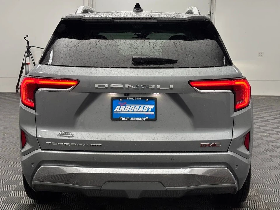 2026 GMC Terrain - Image 10 of 12