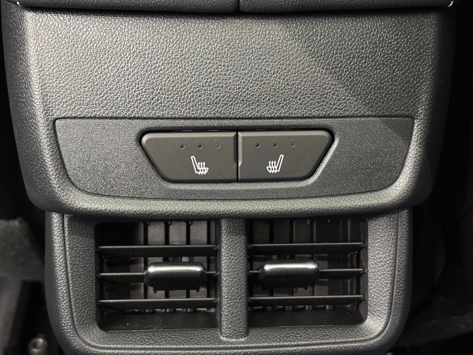 2026 GMC Terrain - Image 7 of 12
