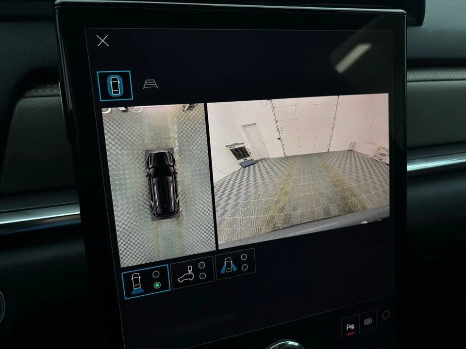 2026 GMC Terrain - Image 4 of 12