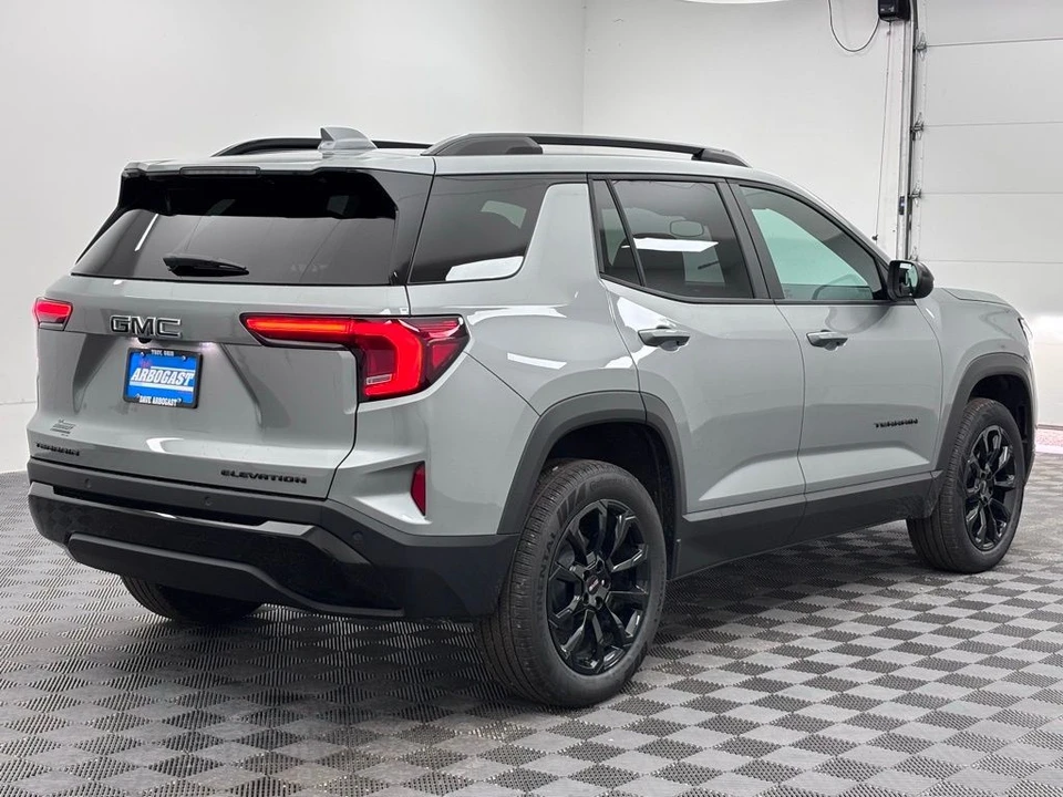 2026 GMC Terrain - Image 7 of 12