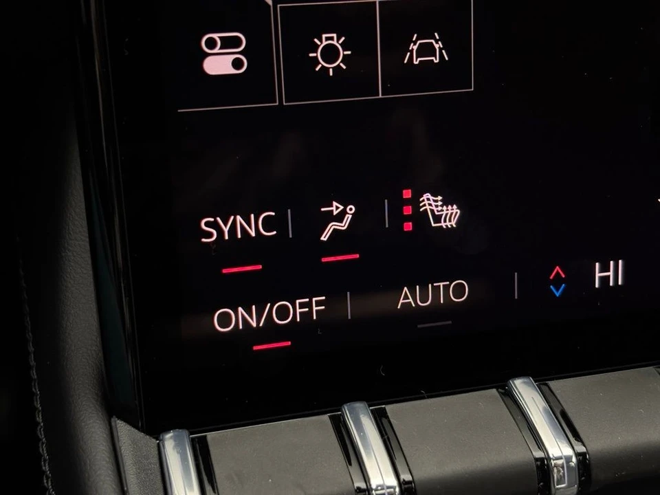 2026 GMC Terrain - Image 5 of 12
