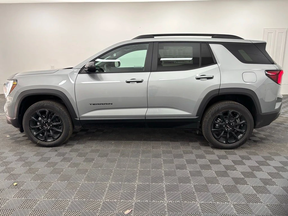 2026 GMC Terrain - Image 12 of 12