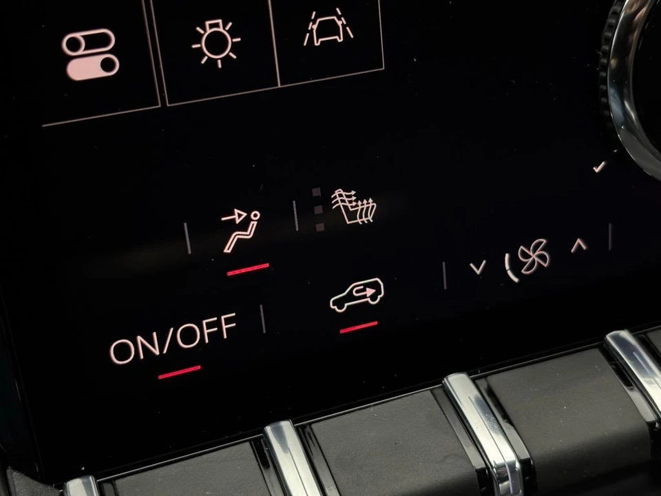 2026 GMC Terrain - Image 4 of 12