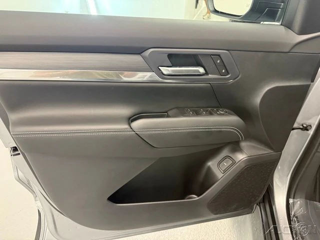 2026 GMC Terrain - Image 14 of 21