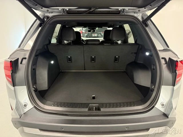 2026 GMC Terrain - Image 8 of 21