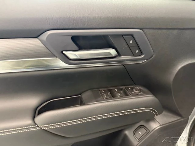 2026 GMC Terrain - Image 15 of 21