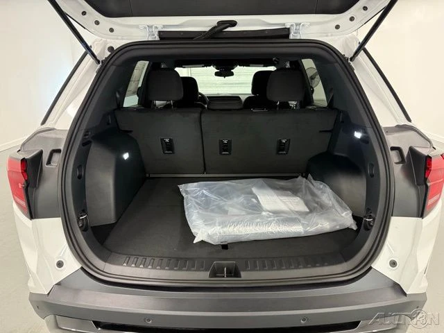 2026 GMC Terrain - Image 8 of 12