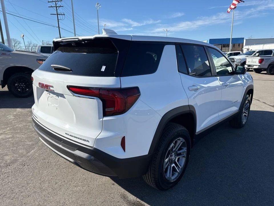 2026 GMC Terrain - Image 5 of 12