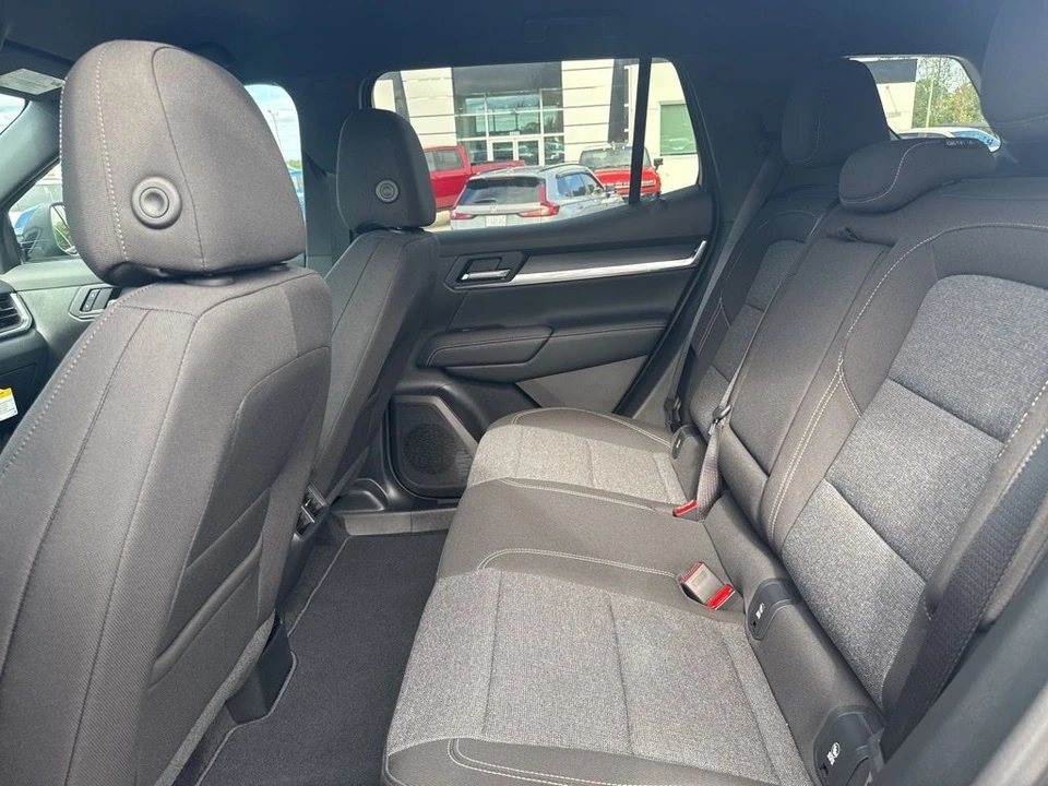 2026 GMC Terrain - Image 11 of 12