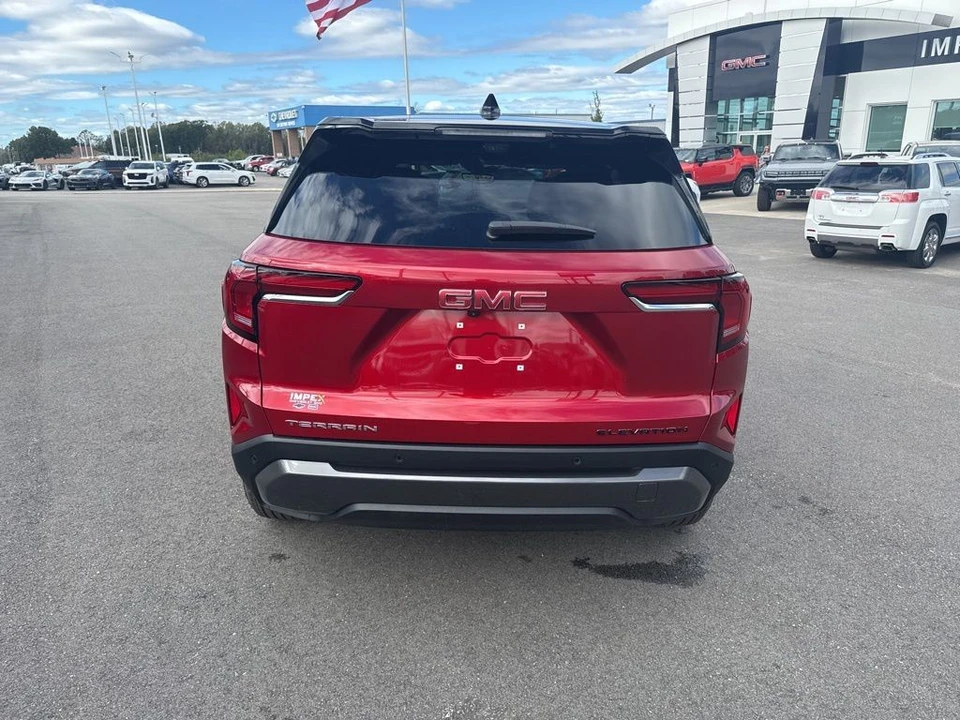 2026 GMC Terrain - Image 4 of 12