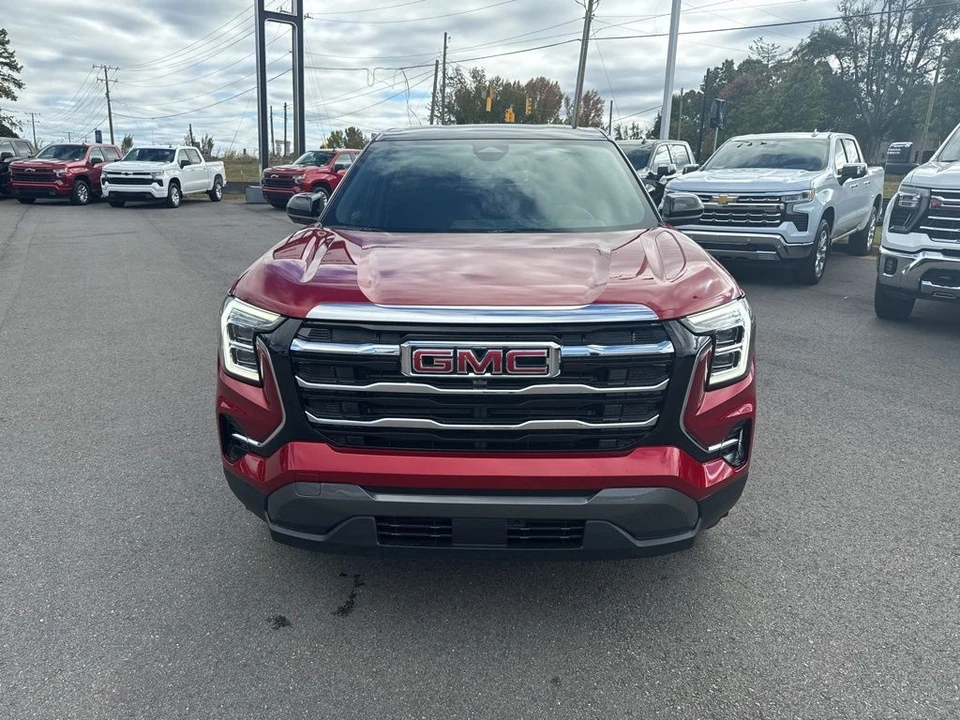 2026 GMC Terrain - Image 8 of 12