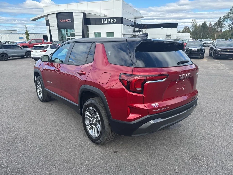 2026 GMC Terrain - Image 3 of 12