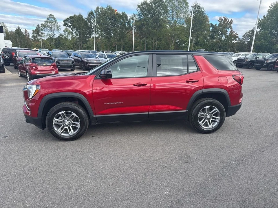2026 GMC Terrain - Image 2 of 12