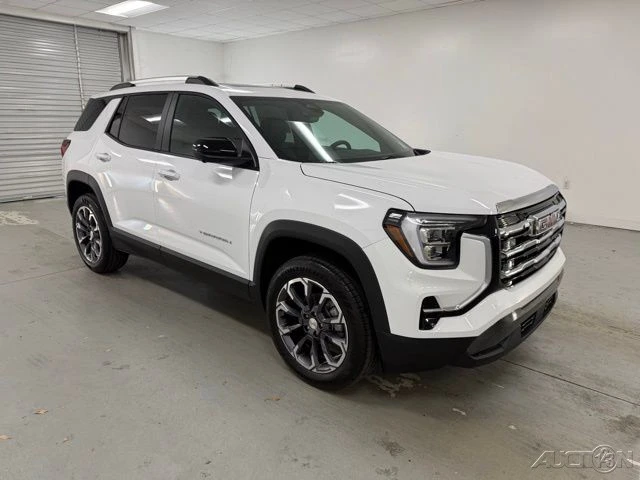 2026 GMC Terrain - Image 3 of 12