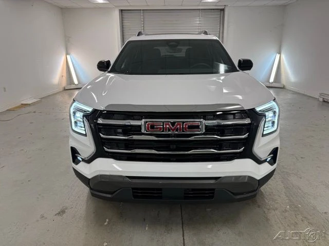 2026 GMC Terrain - Image 2 of 12