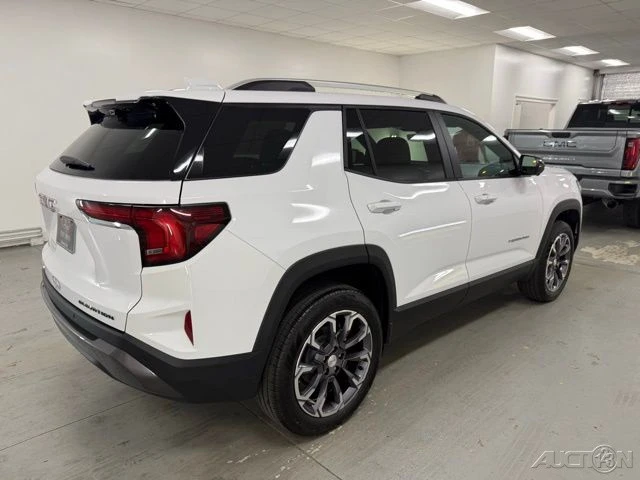 2026 GMC Terrain - Image 6 of 12