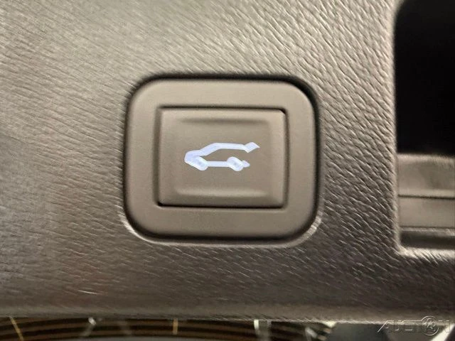 2026 GMC Terrain - Image 9 of 12