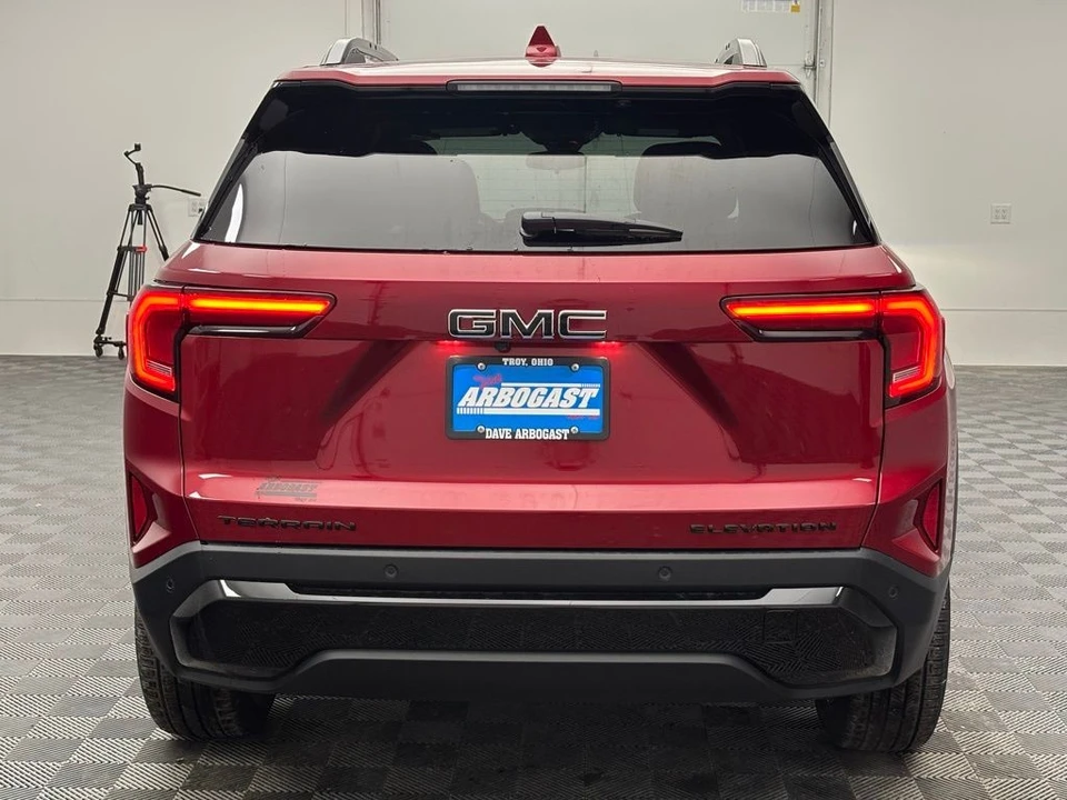 2026 GMC Terrain - Image 7 of 12