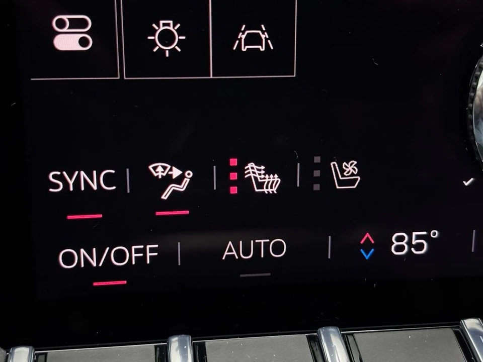 2026 GMC Terrain - Image 4 of 12