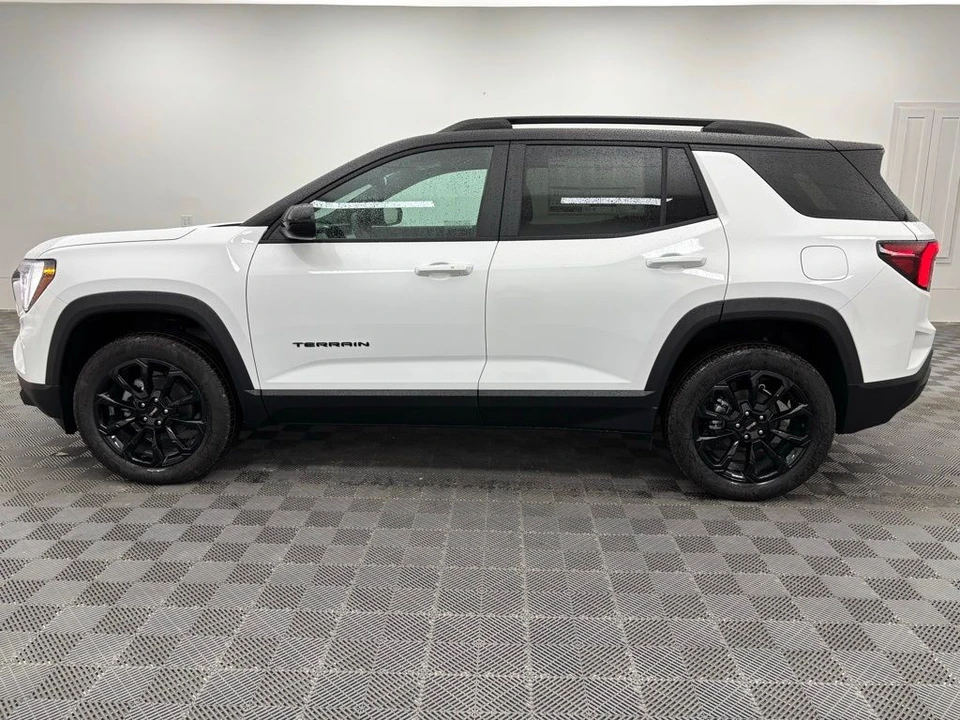 2026 GMC Terrain - Image 12 of 12