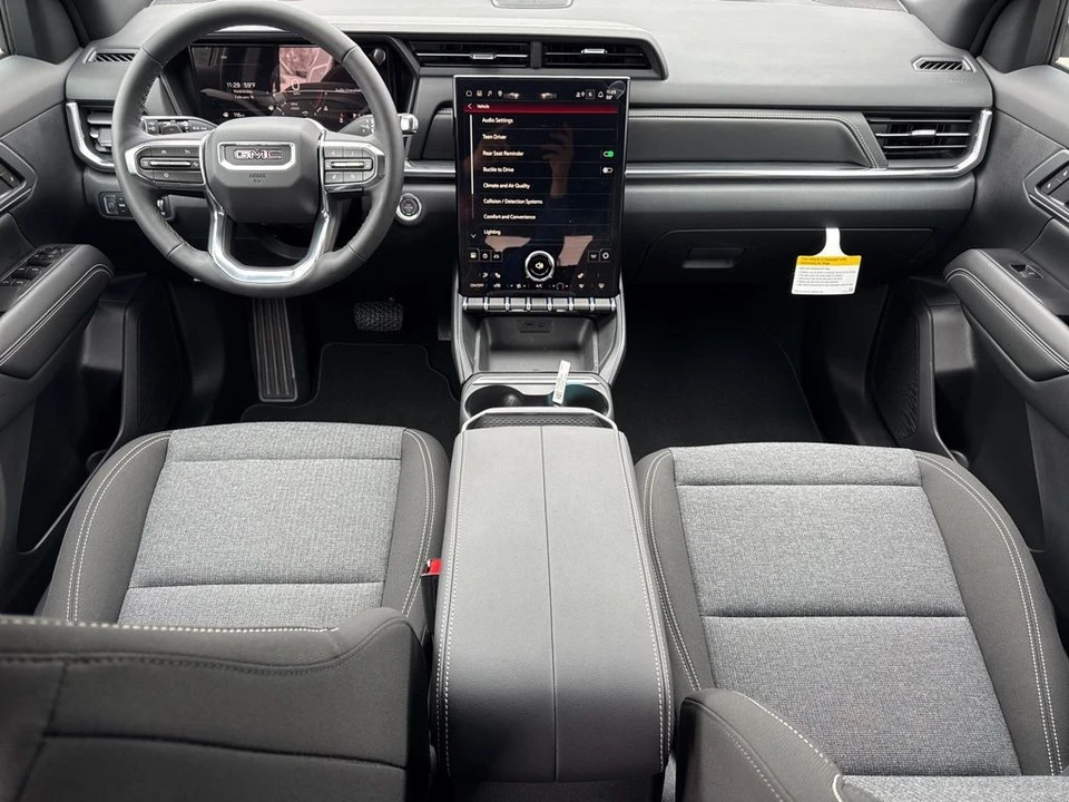 2026 GMC Terrain - Image 12 of 12