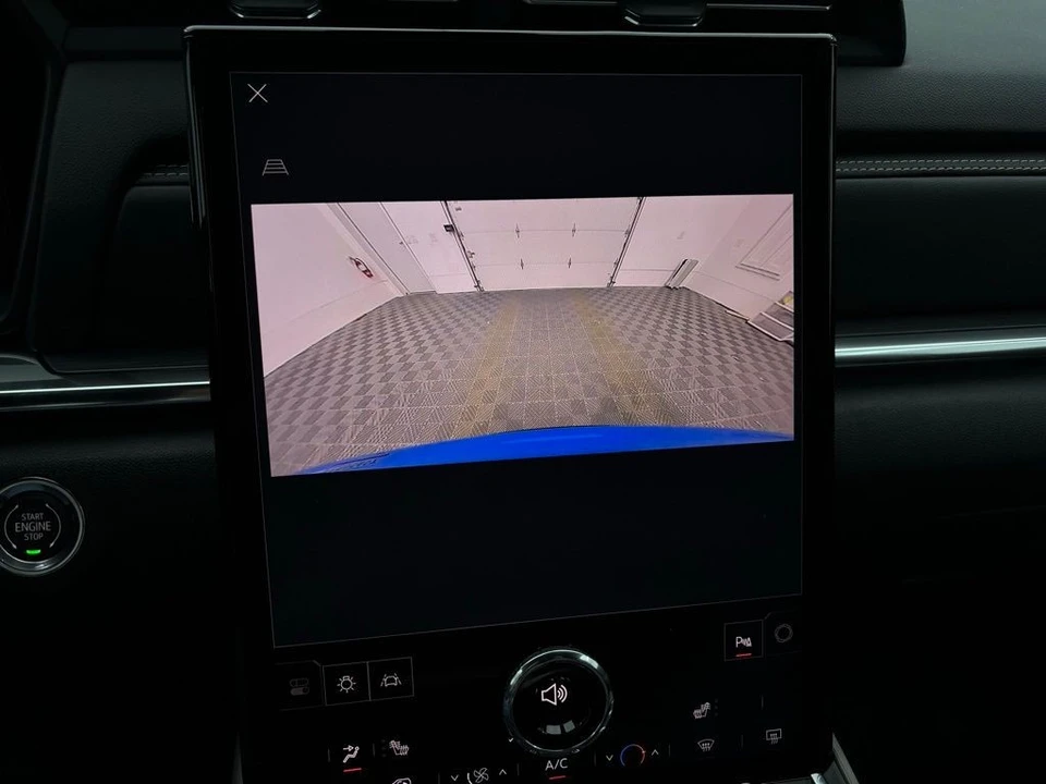 2026 GMC Terrain - Image 3 of 12