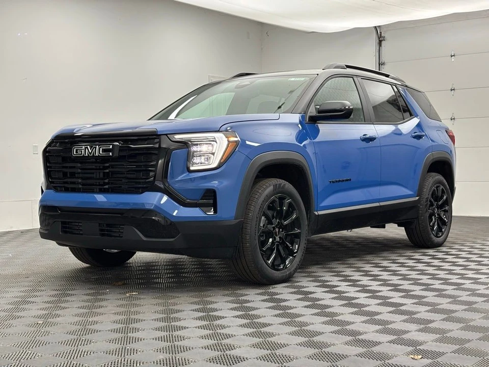 2026 GMC Terrain - Image 11 of 12