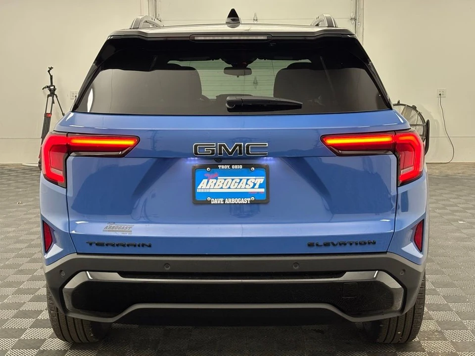 2026 GMC Terrain - Image 7 of 12