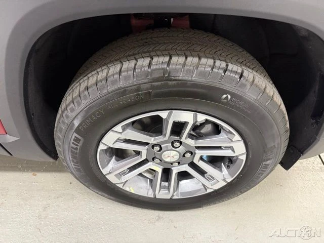 2026 GMC Terrain - Image 4 of 12