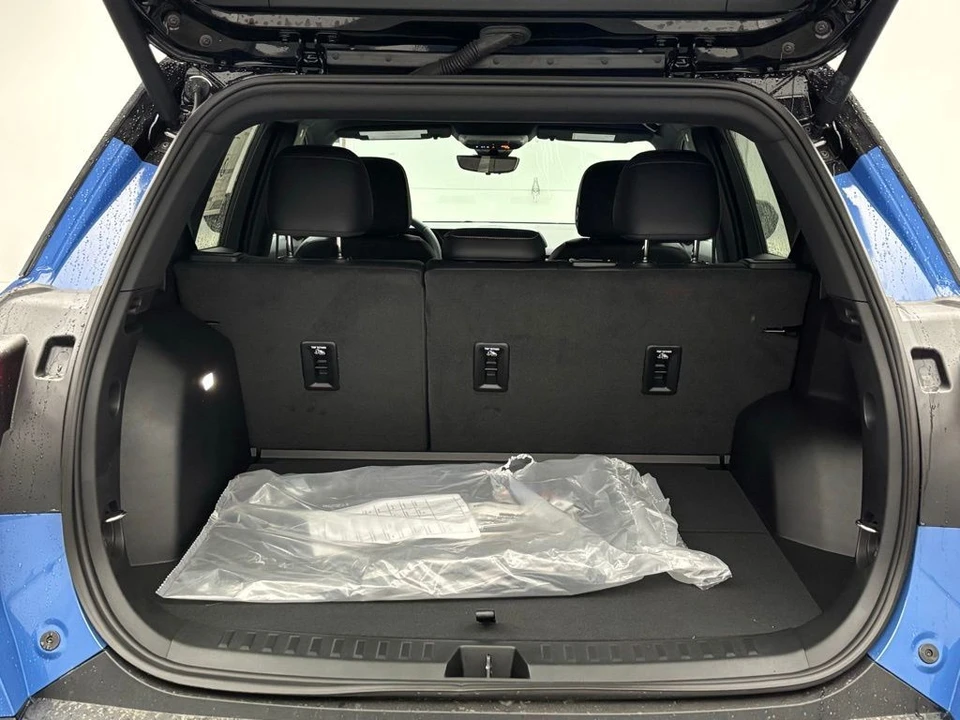 2026 GMC Terrain - Image 9 of 12