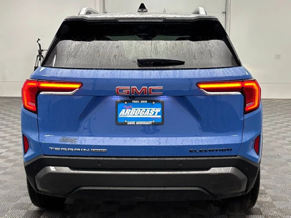 2026 GMC Terrain - Image 8 of 12