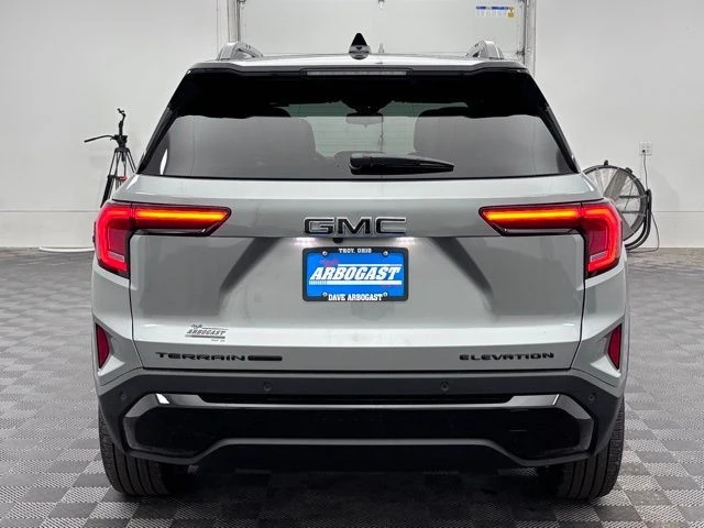 2026 GMC Terrain - Image 9 of 12