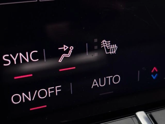 2026 GMC Terrain - Image 5 of 12