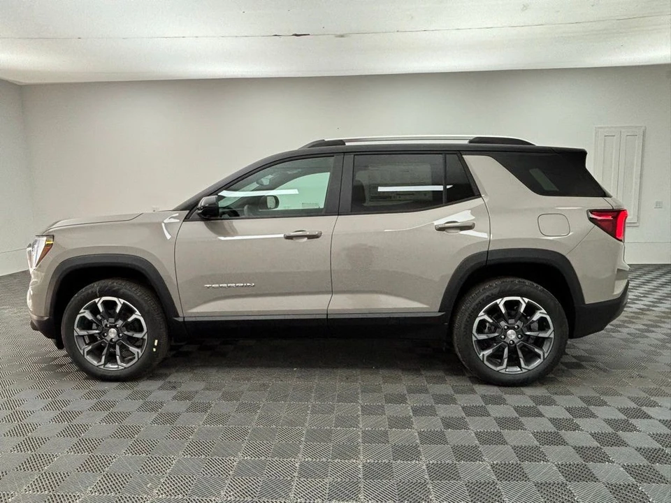 2026 GMC Terrain - Image 12 of 12