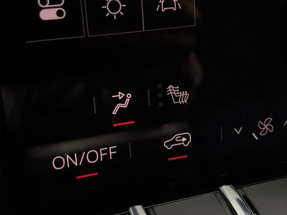 2026 GMC Terrain - Image 4 of 12